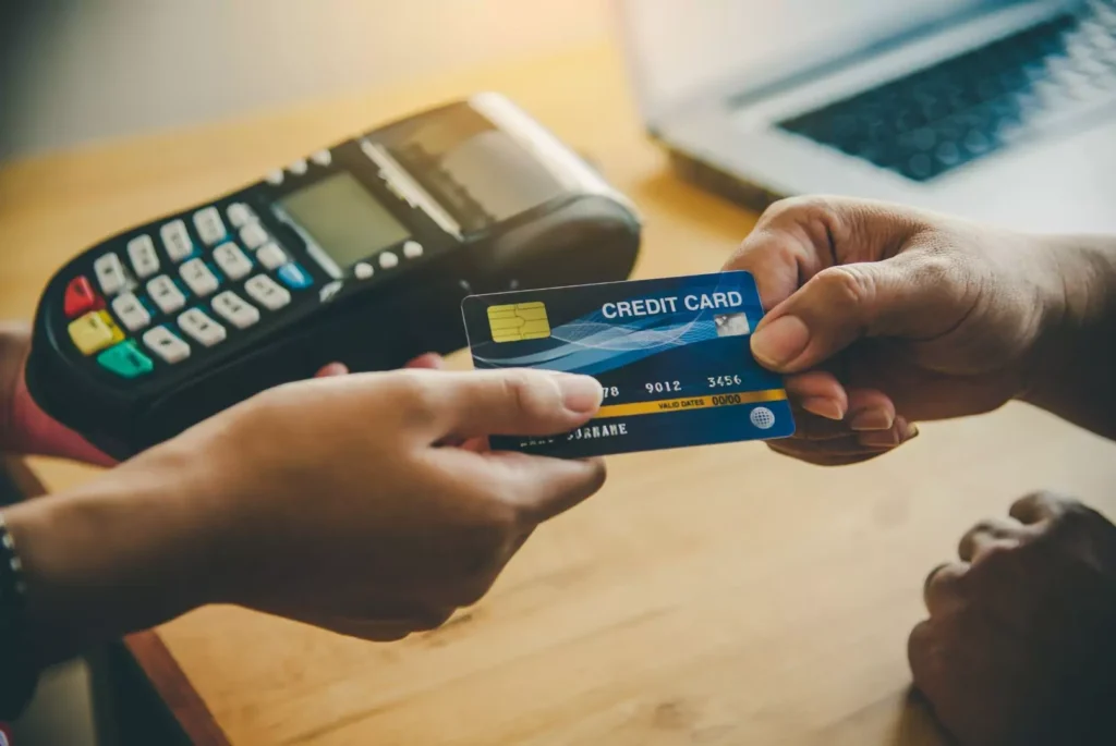 Czym różni się affordability od credit score?