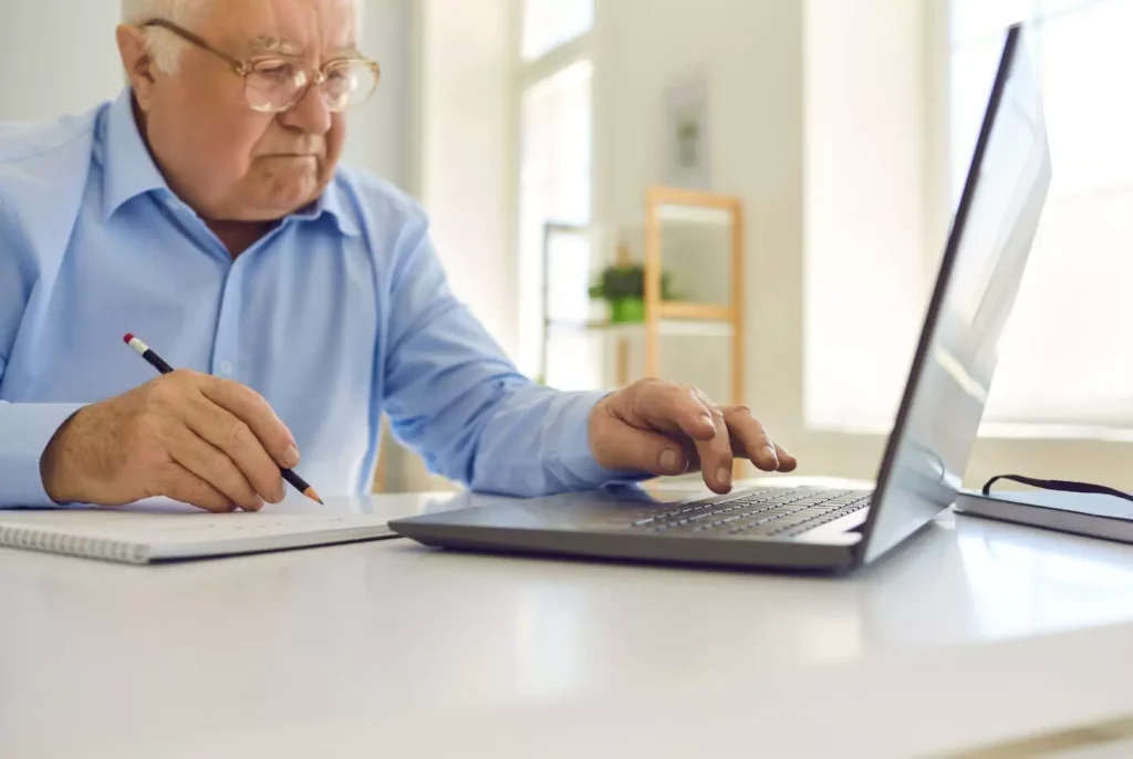 Wiek emerytalny (pension age)
