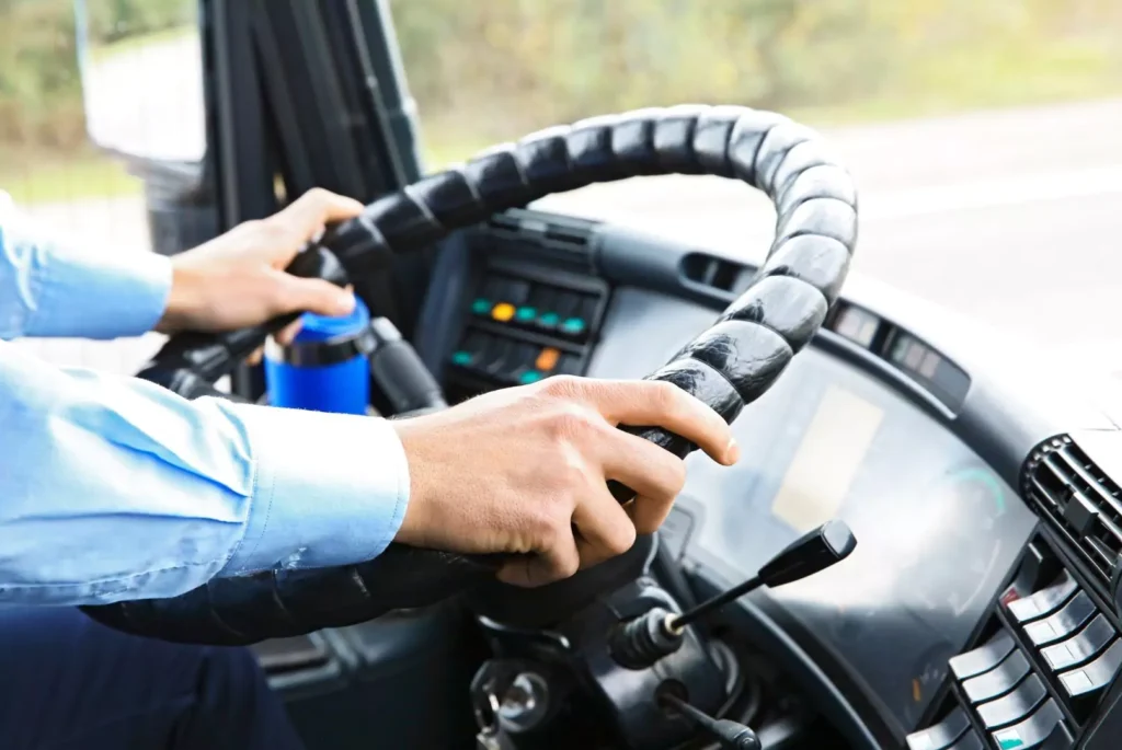 Co możesz zyskać jako kierowca autobusu?